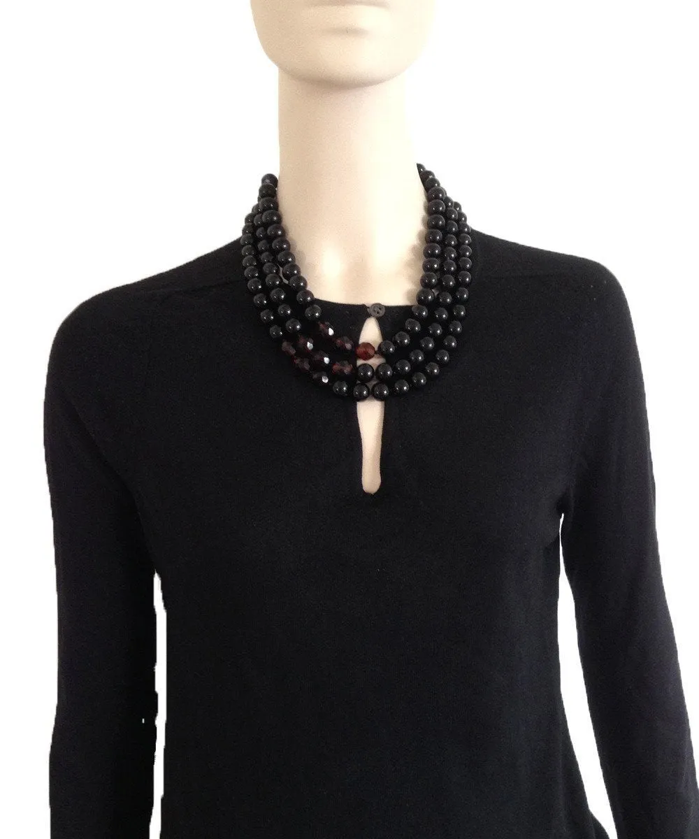 Collier de perles 3 rangs style Jackie Noir et cristaux bordeaux - FlotB