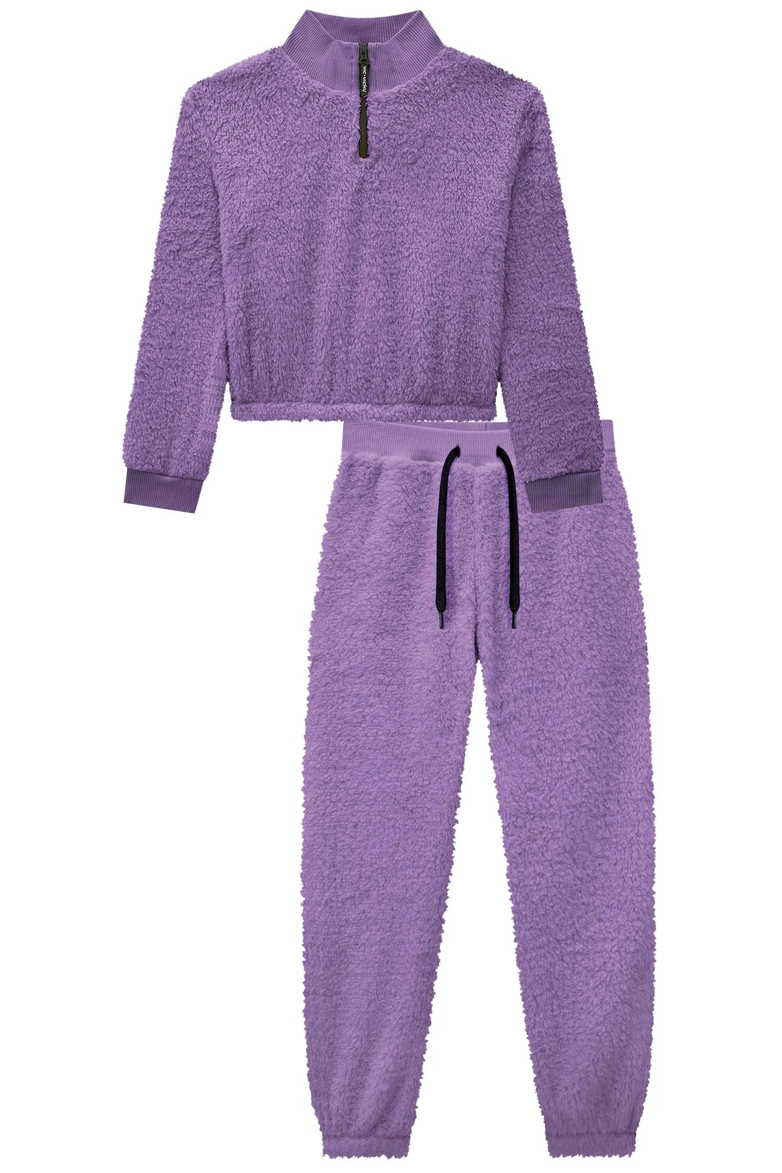 Conjunto de Blusão Boxy e Calça Jogger em Pelo Carneirinho  70501 Vic&Vicky