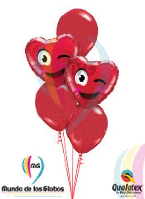 Corazones con Carita Coqueta Guiñando & látex rojos