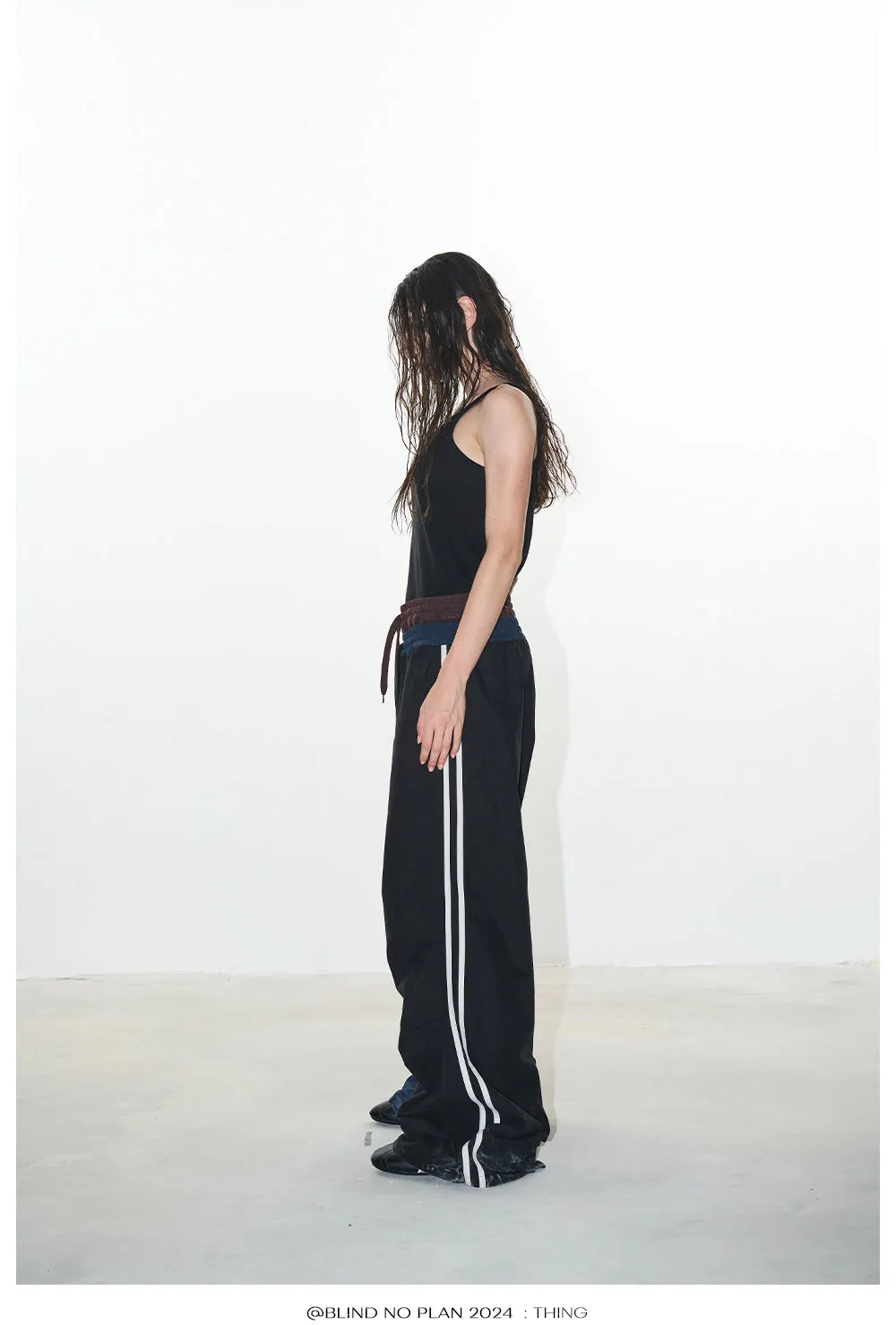 Faux two-piece sports asymmetry pants